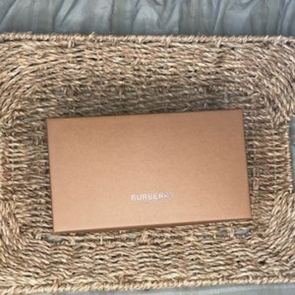 BURBERRY Astrid Sunglasses- Dark Havana Brown- NWT main image 8